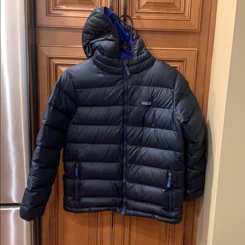 Patagonia Boys' Hi-Loft Down Sweater Hoody navy XL